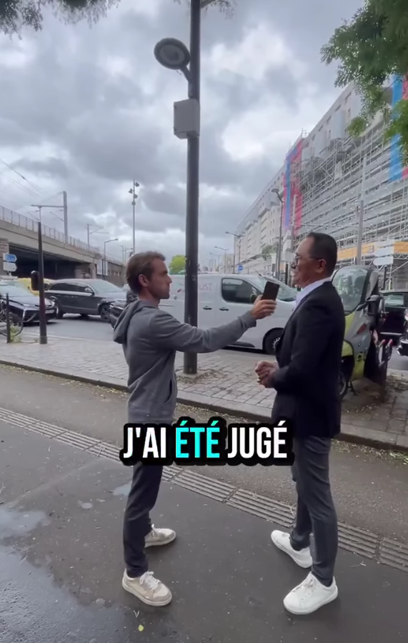 À Paris, un commerçant VIOLEMMENT AGRESSÉ a été placé en GAV pendant 22 HEURES pour s’être DÉFENDU à la lacrymo (capt ecran video @tonytipparo)